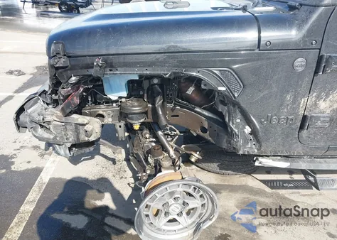 2021 Jeep Gladiator High Altitude 4X4 z USA, uszkodzony, nr VIN 1C6HJTFG4ML620352